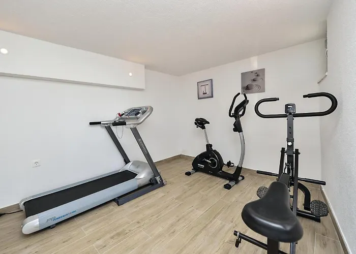 In With Sauna Rogoznica (Sibenik-Knin)